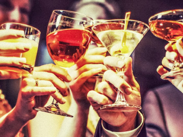 El Camp Happy Hour